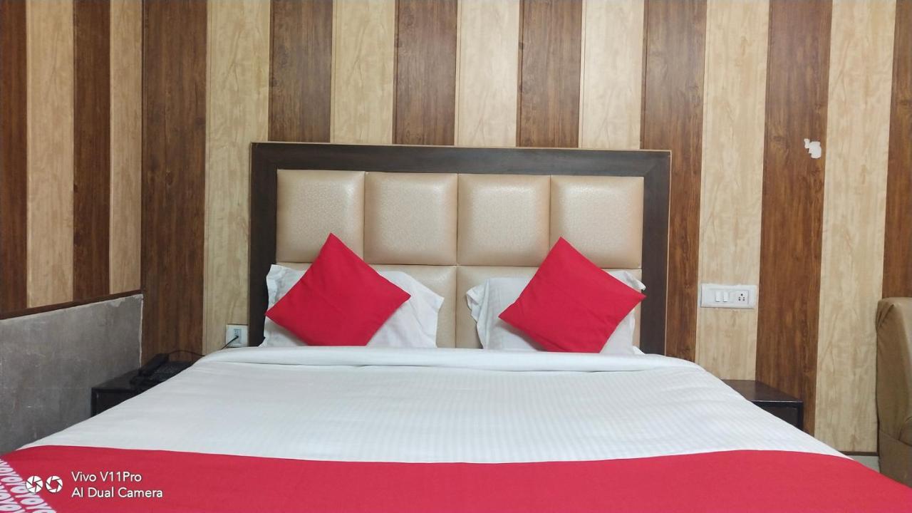 Fabhotel Prashant Palace Mysore Exteriör bild